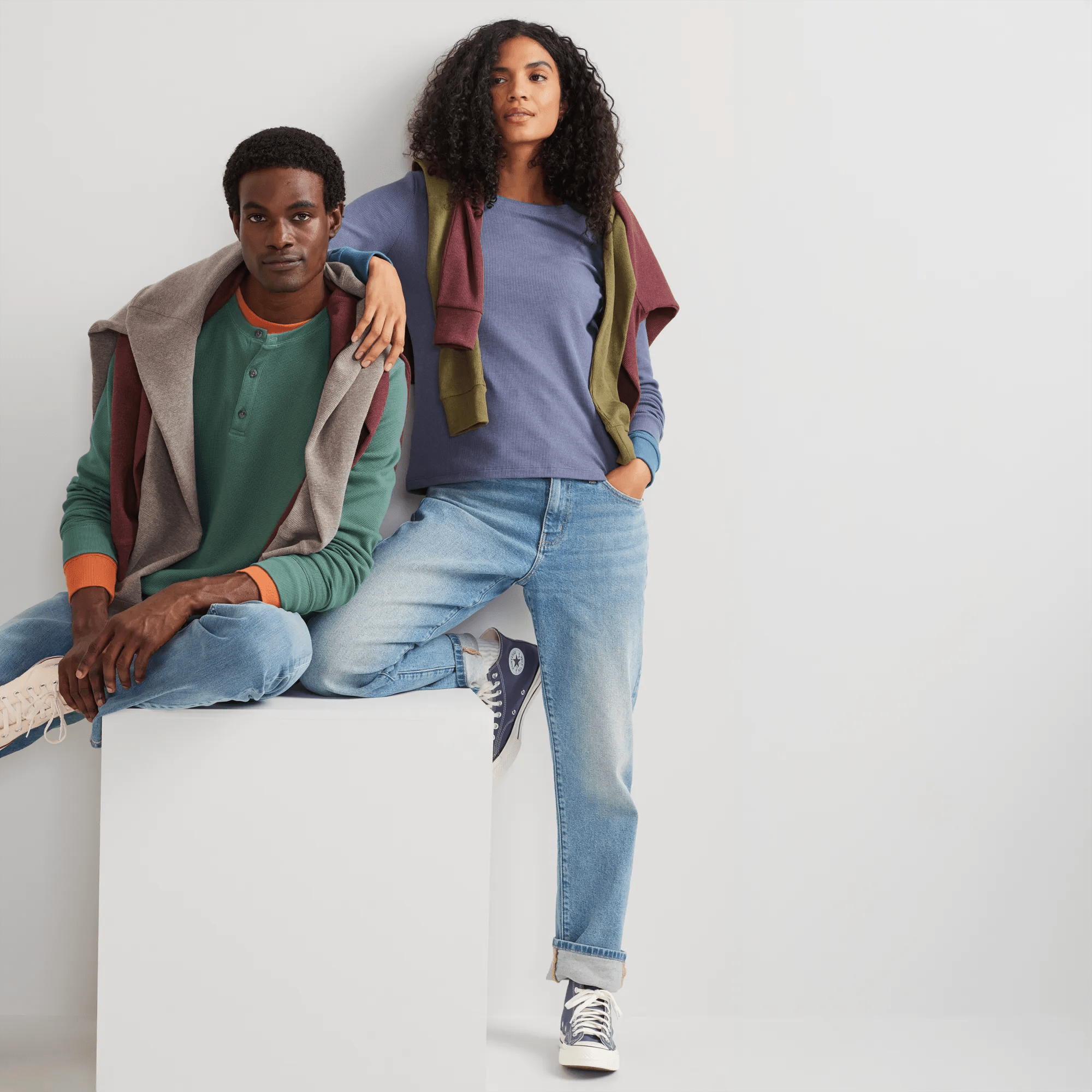Women's Authentic 90s Boyfriend Relaxed Fit Jeans - Image 4