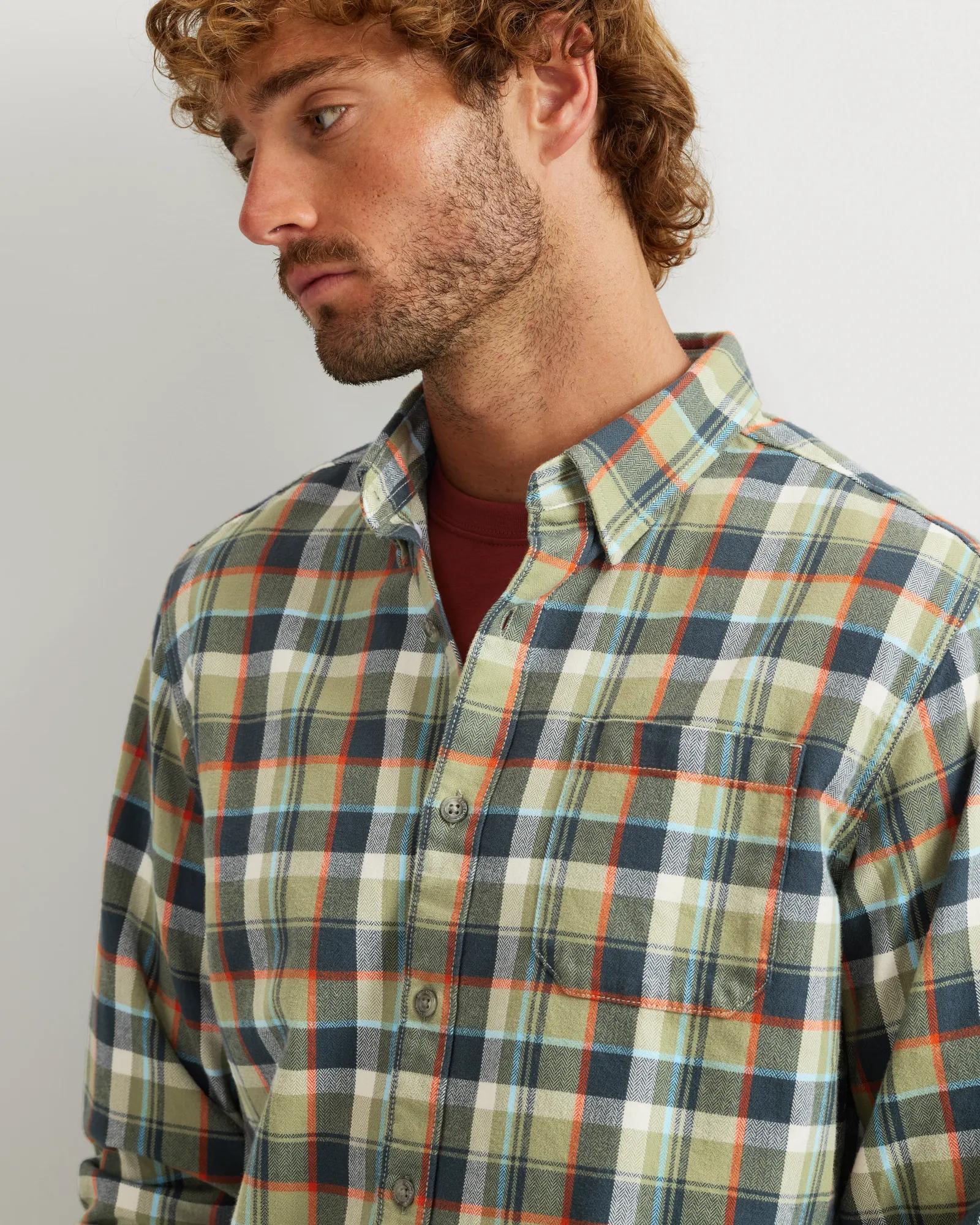 Men's Eddie's Favorite Classic Fit Flannel - Pattern - Image 14