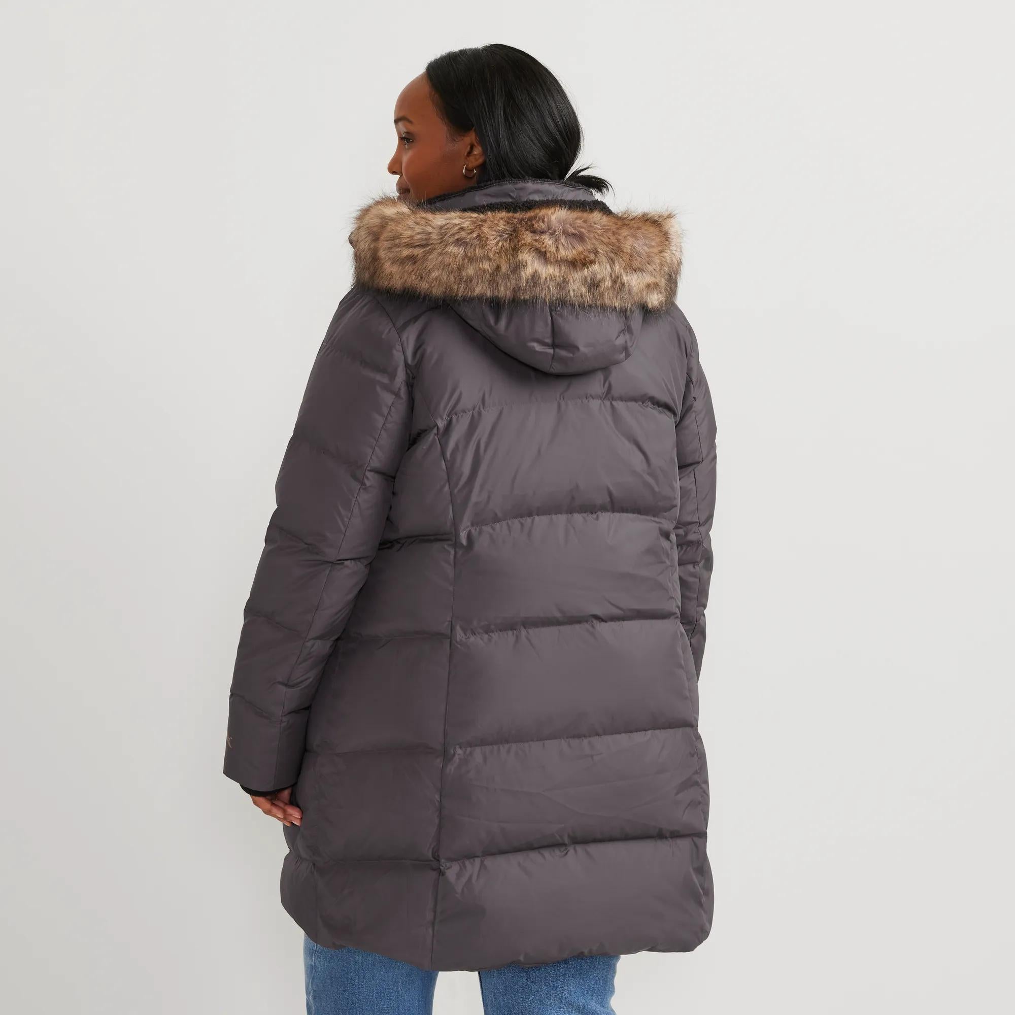 Women's Lodge Cascadian Down Hooded Parka - Image 15