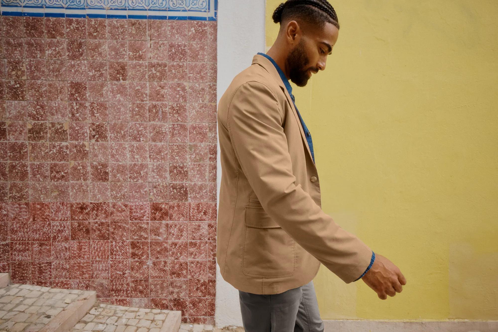 Men's Ultimate Voyager Travel Blazer - Image 13