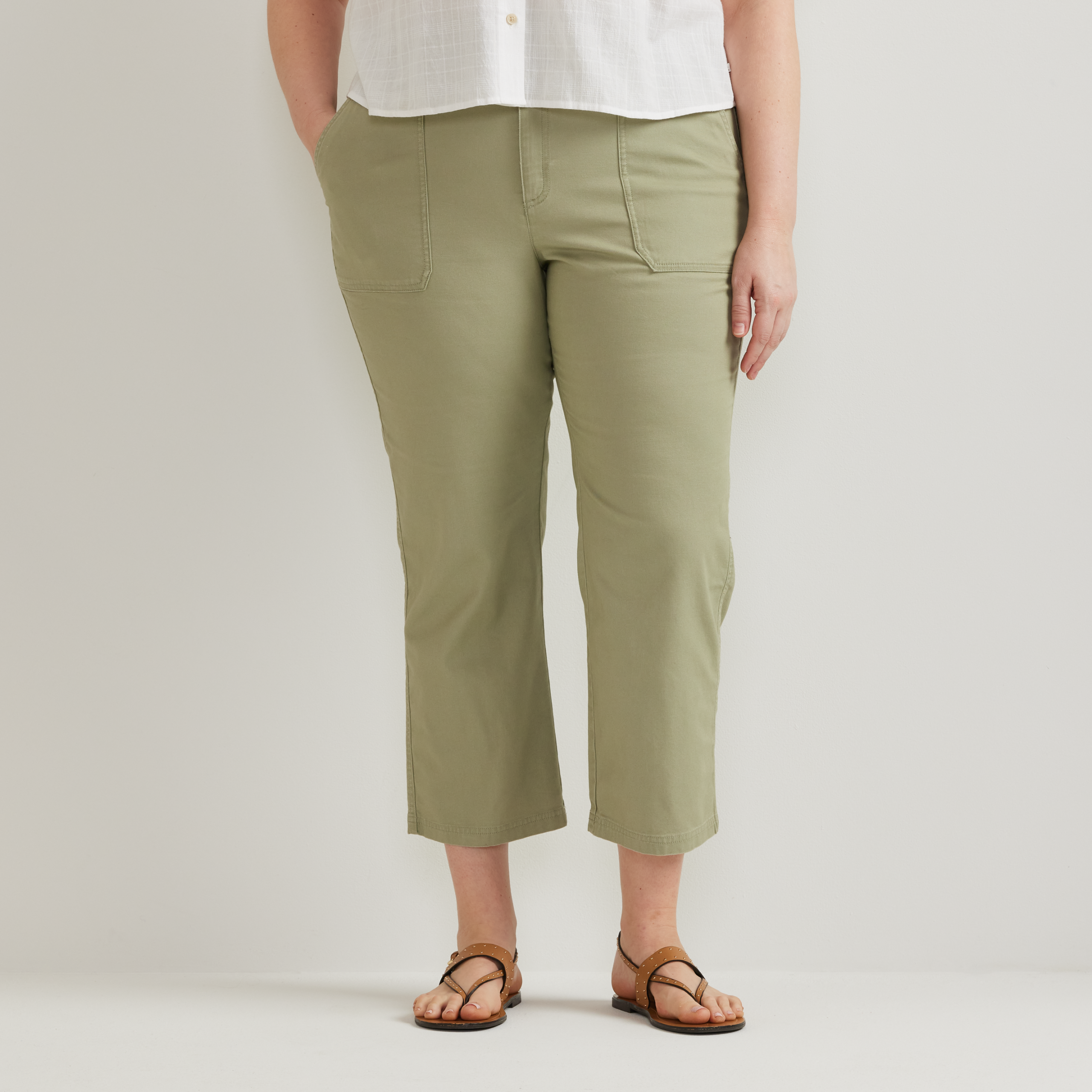 Women's Utility Stretch Canvas Kick Cropped Pants - Image 7